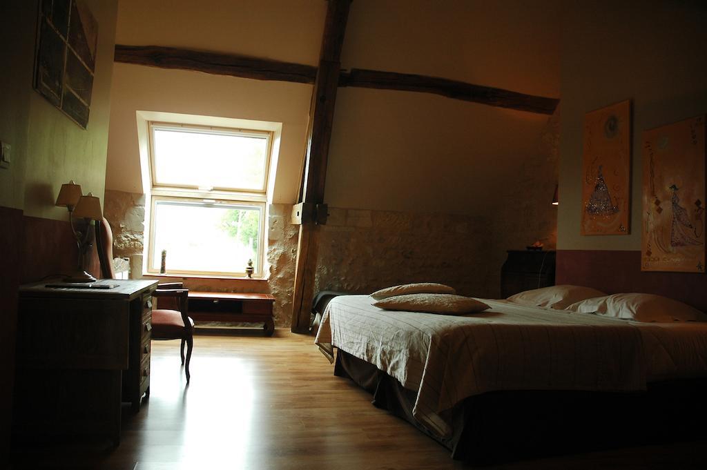 Les Pierres D'Aurele Chambres D'Hotes Saint-Georges-sur-Cher Zimmer foto
