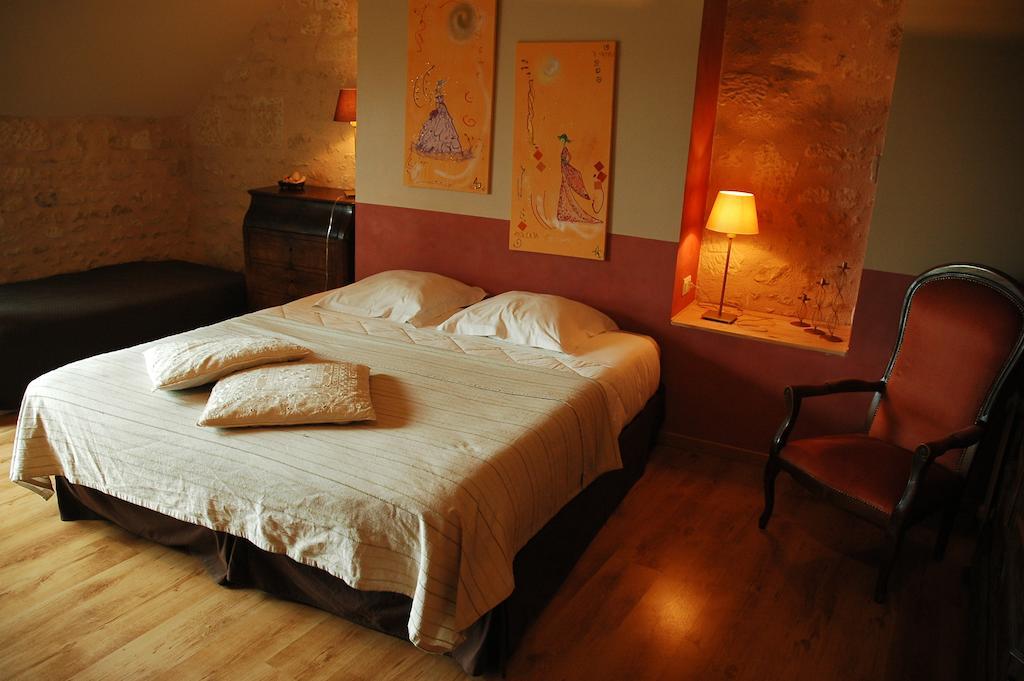 Les Pierres D'Aurele Chambres D'Hotes Saint-Georges-sur-Cher Zimmer foto